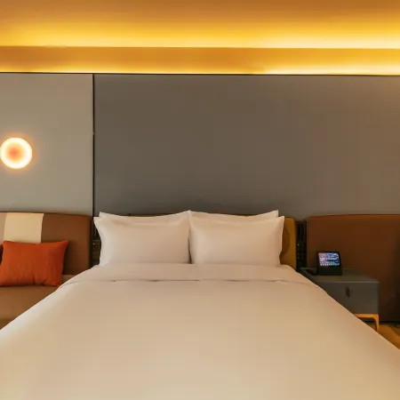 Orange Hotel (Linyi Yimeng Road Dengdeng Lanshan Xinlangya Branch)