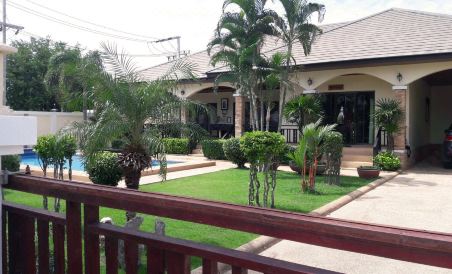 Cha am De La Mer Hotel - Housity