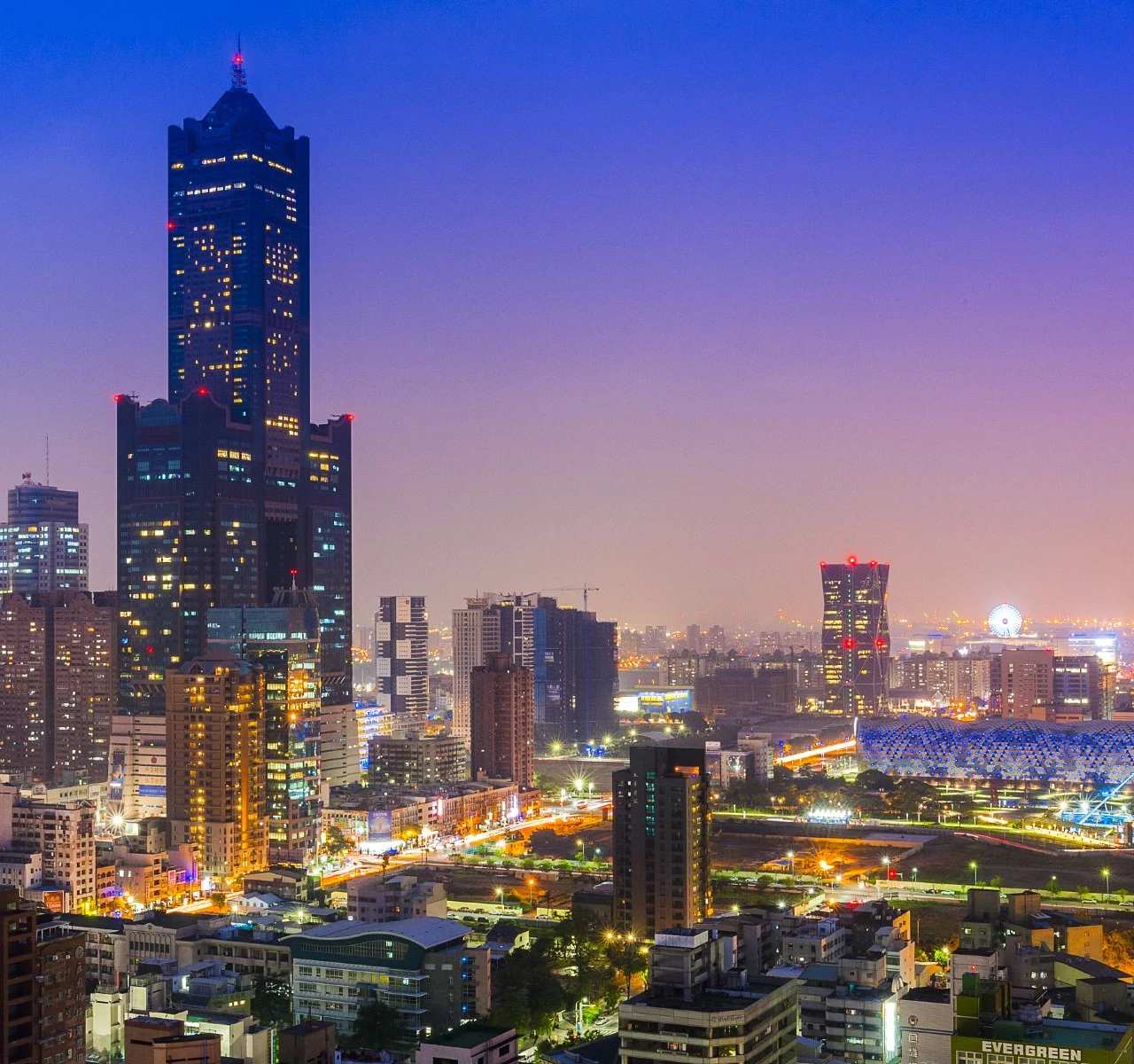 <h1>高雄自來水公園附近住宿飯店推薦</h1>