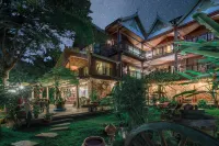 Hidden Garden Inn