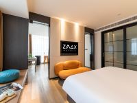 ZMAX HOTELS(西安大唐不夜城大雁塔地铁站店) - 有个客厅MAX