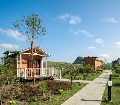 Tianchun Huaguo Mountain Hotels in Zhenning