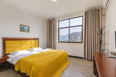 the Garden. Empress 6118 Home Stay Hotel Hotels near Tianfu New Area General Aviation Vocational College