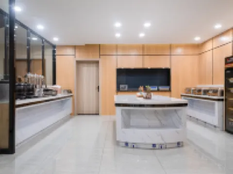 Junyi Hotel (Jinsha Guyun Square Zhongyi Hospital) Hotels in Jinsha