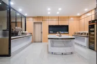 Junyi Hotel (Jinsha Guyun Square Zhongyi Hospital) Hotels in Jinsha