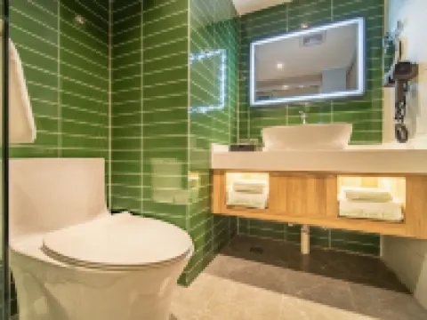 GreenTree Inn Express Hotel (Deyang Wenmiao Square ) Hotels in Deyang