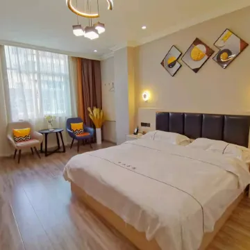 Lanping Jinjiang Hotel