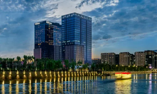 Hilton Yancheng