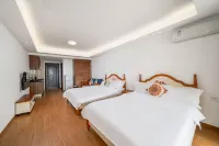 Yuejingwan Apartment (Yangjiang Minjie Gold Coast Branch)