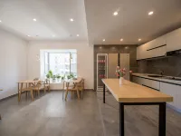 Qianyu Seaview Resort Hotel Hotels in Dali