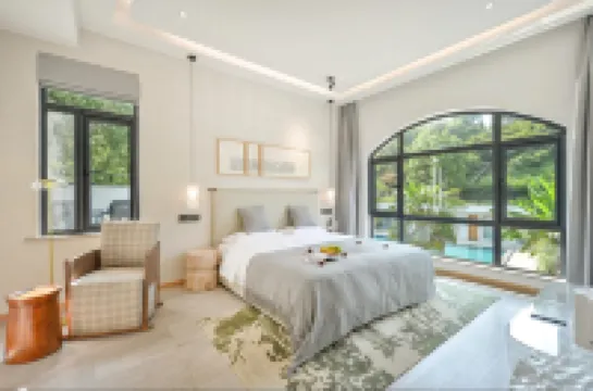 Yinye Moganshan Design Aesthetics Pool Resort Homestay