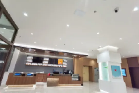 HanTing Hotel (Ulanhot Wuyi Square)