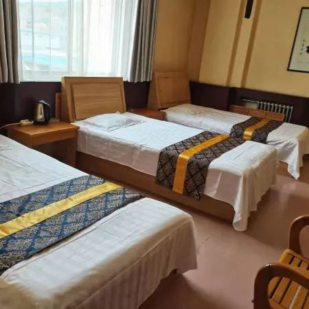 Sunshine Hotel