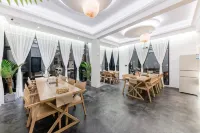 Floral Hotel  · Xiapu moonlight pickup B & B