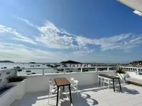 Yixiang Banhai Seaside Homestay (Yangjiang Dongping Branch)