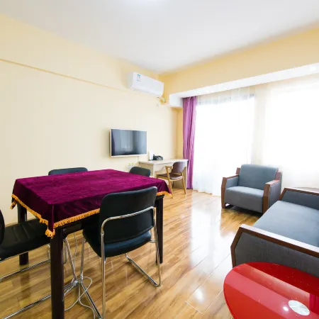 Youcheng Apartment (South Gate of Central China Normal University Mafangshan Subway Station)