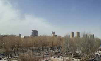 Golmud Touran Hotel