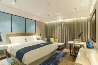 Echarm Hotel (Hezhou Avenue) Hotels near Lingfeng Park