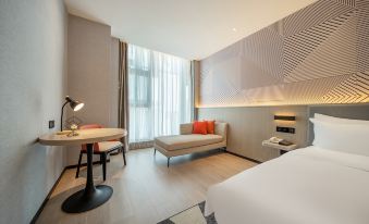 Borrman Hotel (Zunyi Xinpu Linda Food City)