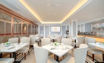 Vienna Hotel (Tengxian Hedong Square Branch)