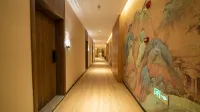 Mayflower Hot Spring Hotel (Xinmi Qingping Square)