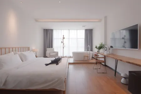 Guangzhou Tunan Live Art Hotel