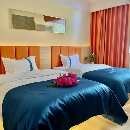 CLOUDS HOTEL CLOUD Xiuxin Hotel (Baoshan Tongwei Shiyi Huajian Residential Area)