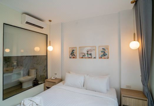 호텔 수영장 및 부대시설