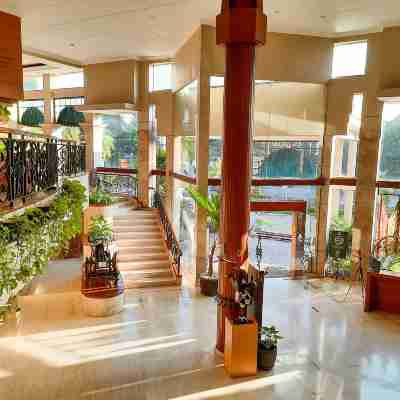 Bentani Hotel & Residence Hotel Exterior