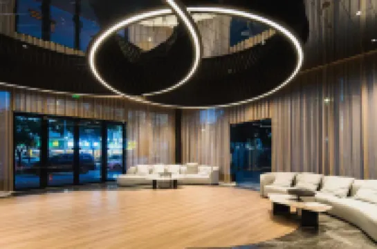 珠海悦萊麗舍酒店（拱北口岸高鐵站店）