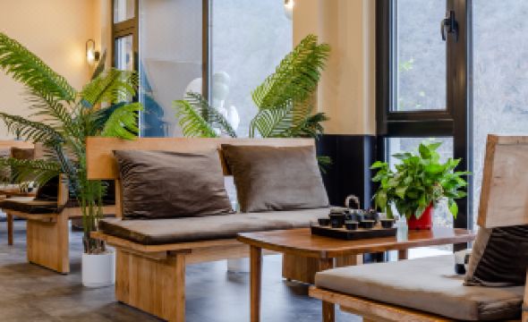 Not late Great Wall Landscape Private Soup Homestay