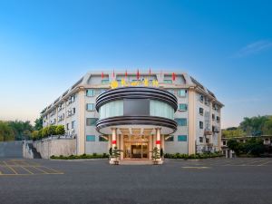 Lufeng Longshan Hotel