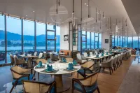 คราวน์ พลาซ่า ย่าอัน บาย IHG - พร้อมอาหารเช้า