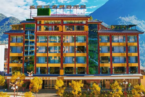 Gongshan Forest Valley Yin Hotel فنادق في قونغ شان