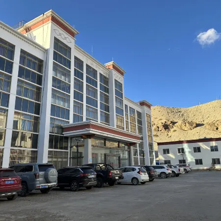 Pulan hotel