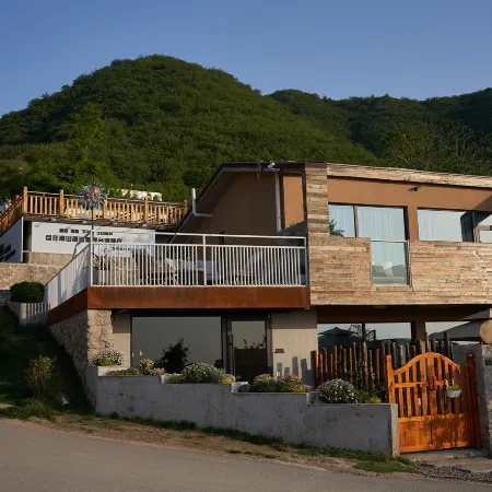 Sanshe Wei Holiday Homestay Courtyard