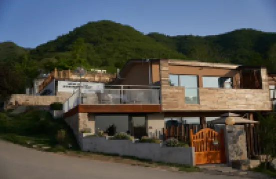 Sanshe Wei Holiday Homestay Courtyard