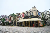 Chikan Ancient Town Wisteria Youth Hostel
