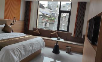 Zeyi Boting Hotel