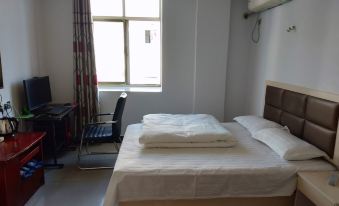 Anyi Jiajia Hotel