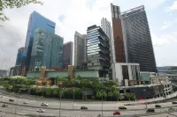 Empire City Signature Studio Suites