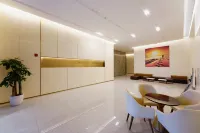 Yibo Hotel (Zhuhai Gongbei Port Fuhuali Store)
