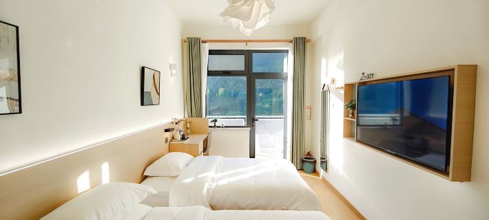 Huguan Laozhao Farmhouse Hotels in Huguan