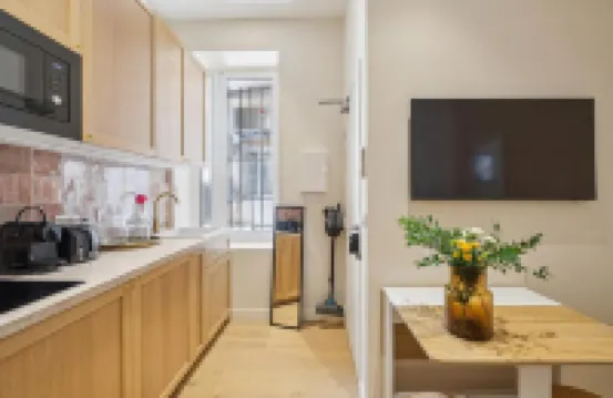 Rivages du Vieux Port Saint Ferreol