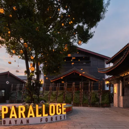 PARALLOGE MANSION