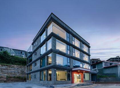 雲山之宿（四姑娘山観光地）