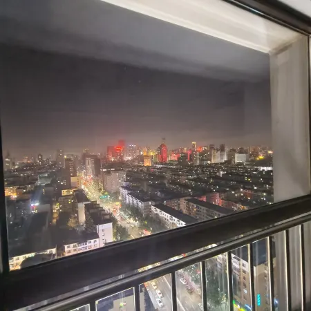 Westin Audio-Visual Homestay (Youth Street Subway Station & Color TV Tower Night Market Branch)