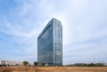 Elong Hotel (Zhenjiang Jingkou District Zhihui Avenue)