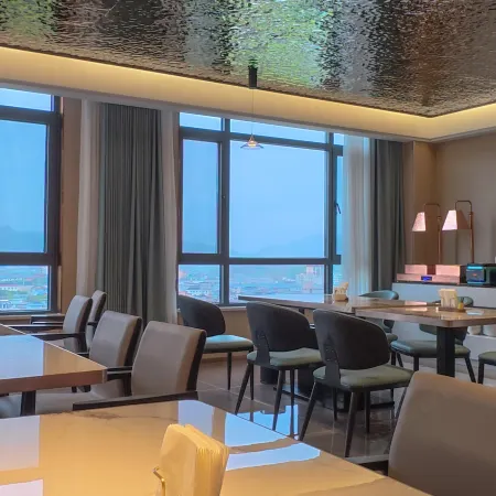 Nanzhao Milan Hotel