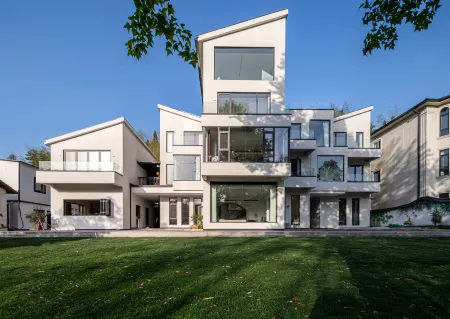 Anji Hanqing Valley Residence · Green Valley Luxury Pool Resort (Sky City Store) Отели рядом с достопримечательностью «Zhejiang Institute of Technology (Anji Campus)»